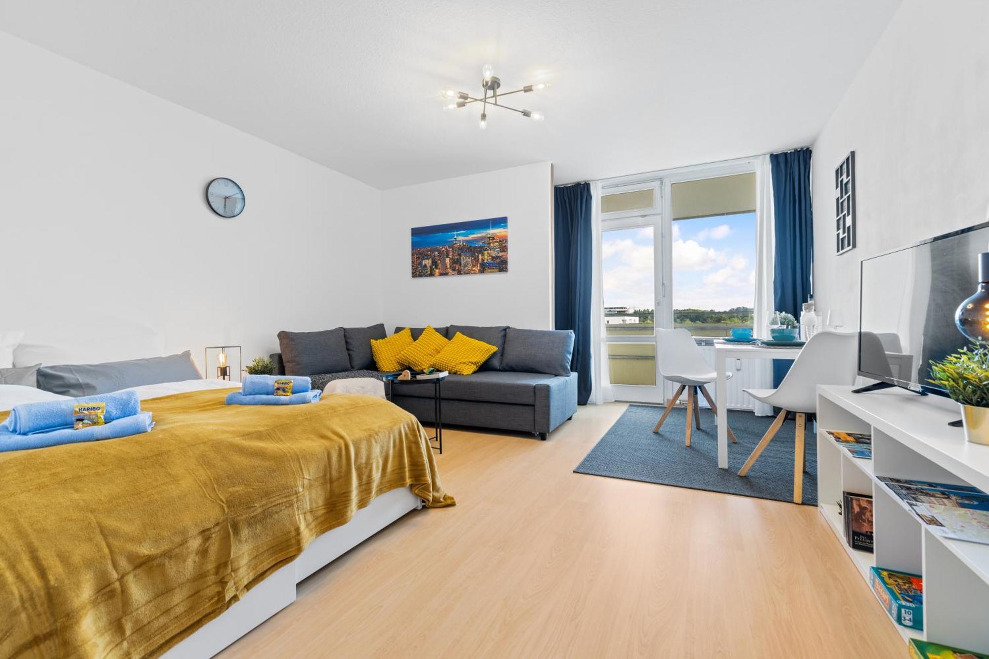 Sonniges City-Apartment Mit Suedbalkon Und Parklatz Neusass エクステリア 写真